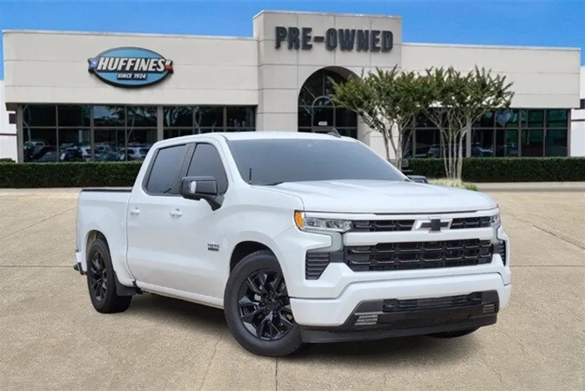 2023 Chevrolet Silverado 1500 RST photo 1