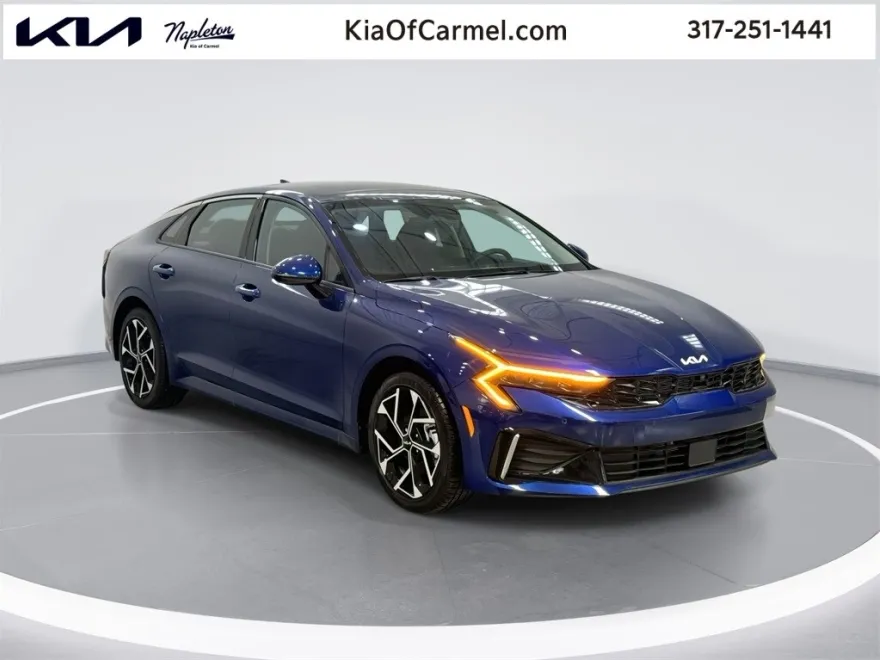 2025 Kia K5 EX photo 1