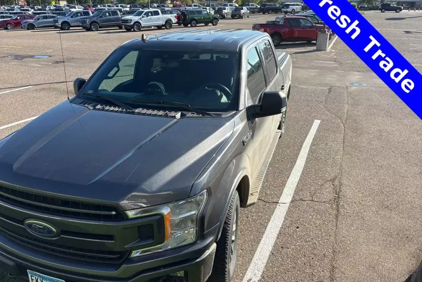 2020 Ford F-150 XLT photo 1