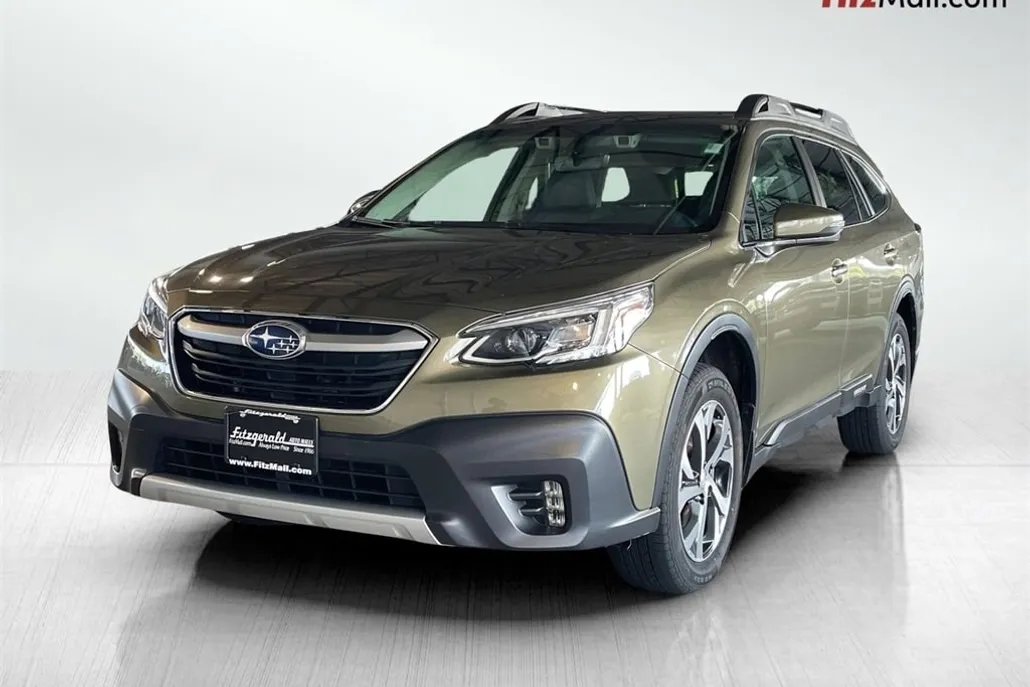2022 Subaru Outback Limited photo 1