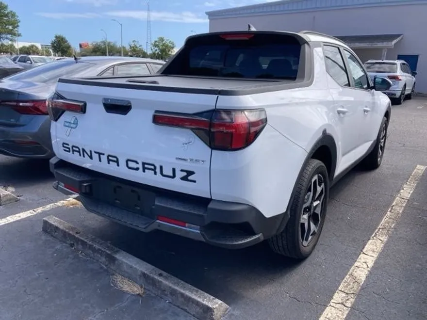 2022 Hyundai Santa Cruz Limited photo 1