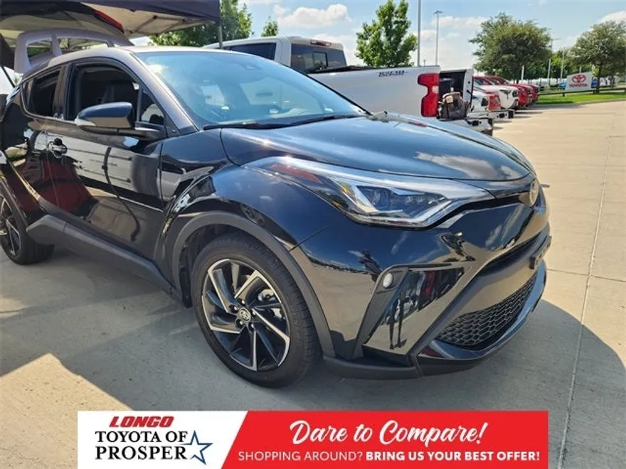 2021 Toyota C-HR Limited photo 1