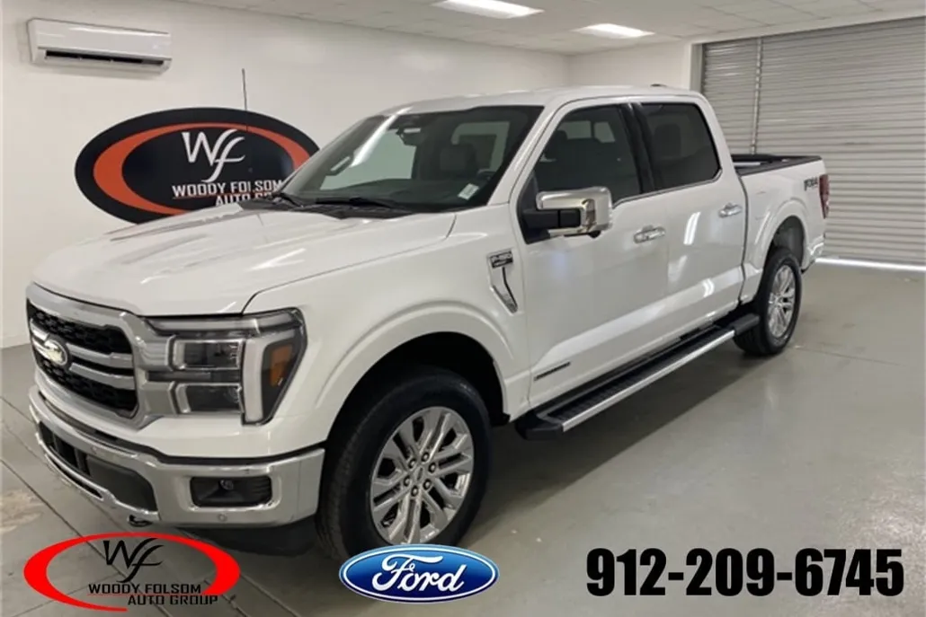 2025 Ford F-150 Lariat photo 1