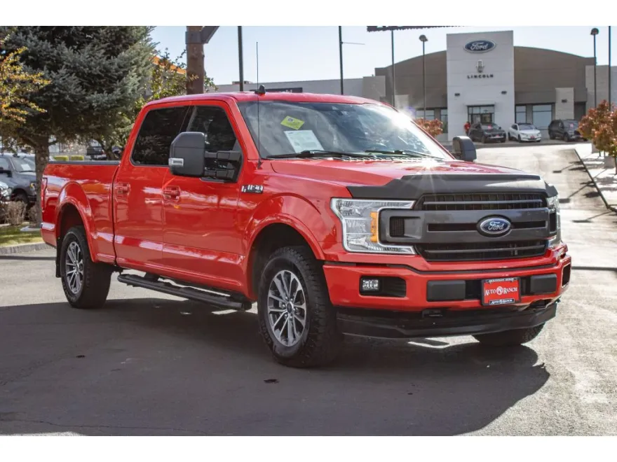 2020 Ford F-150 XLT photo 1
