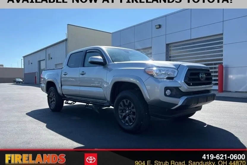 2023 Toyota Tacoma SR5 photo 1