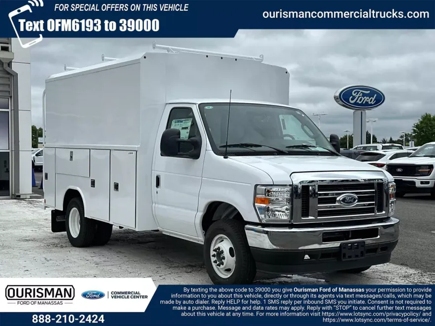 2025 Ford E-350 Base photo 1
