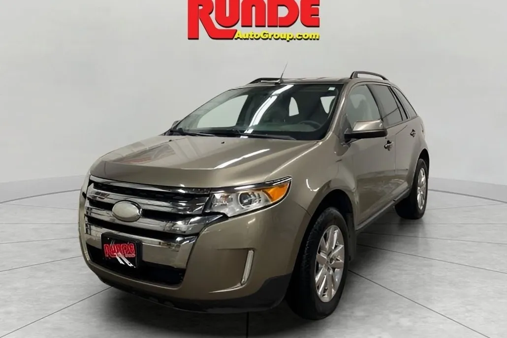 2013 Ford Edge SEL photo 1
