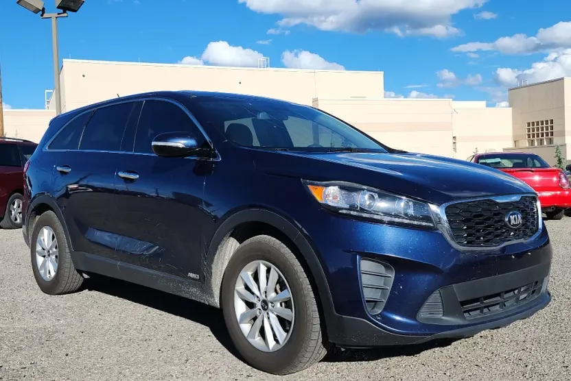 2019 Kia Sorento LX V6 photo 1