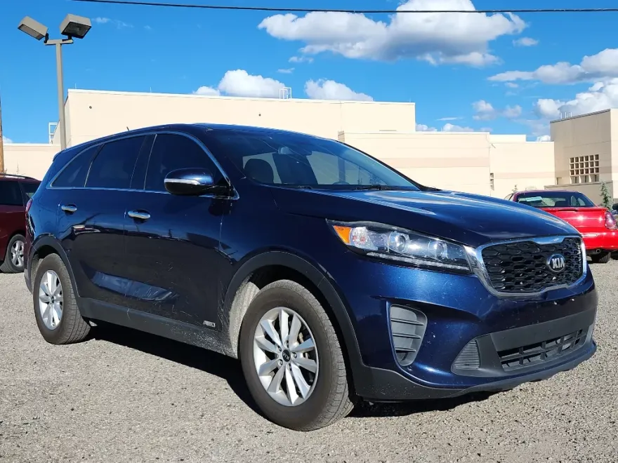2019 Kia Sorento LX V6 photo 1