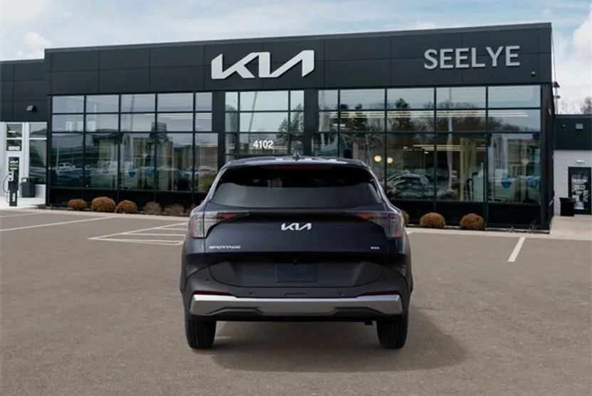 2026 Kia Sportage LX photo 1