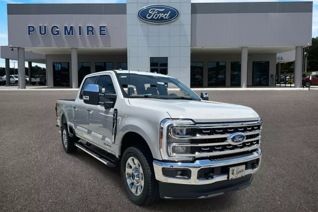 2025 Ford F-250 Lariat photo 1