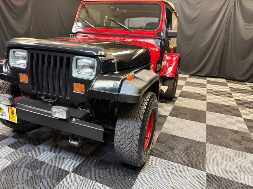 1991 Jeep Wrangler Base photo 1