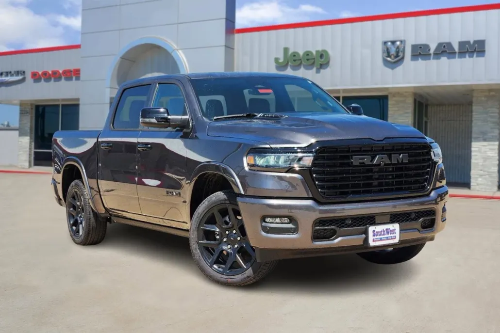 2025 Ram 1500 Laramie photo 1