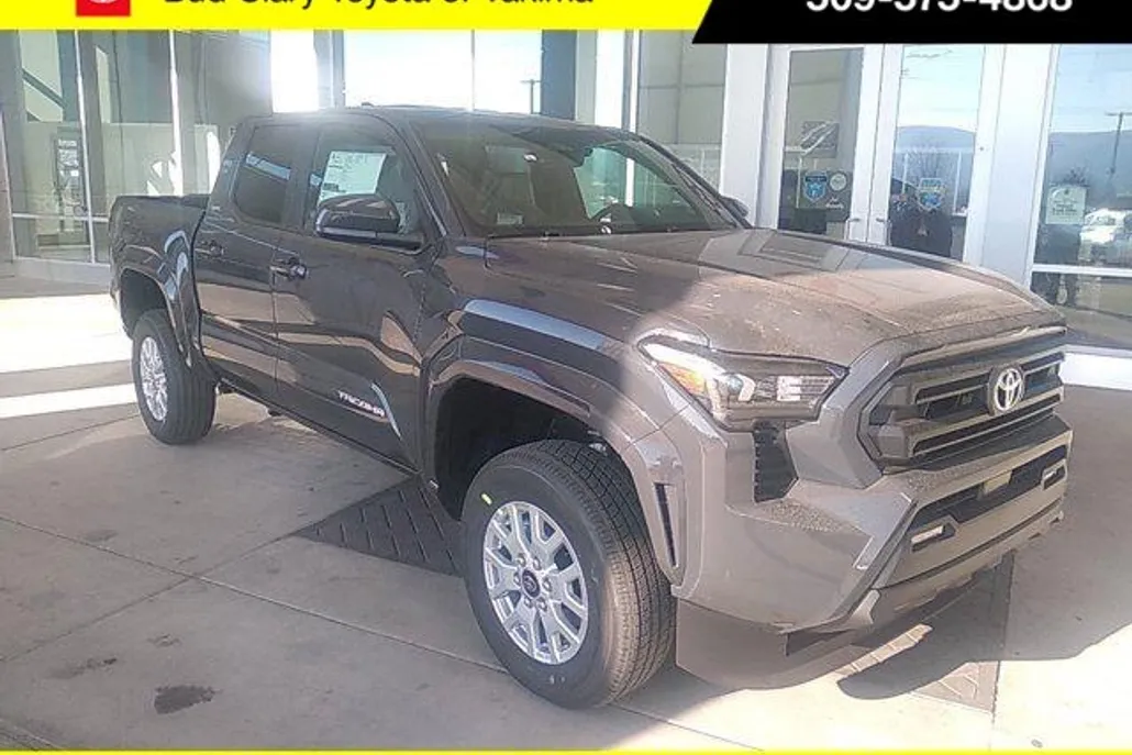 2025 Toyota Tacoma SR5 photo 1
