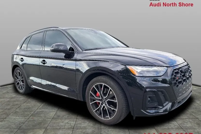 2024 Audi SQ5 Prestige photo 1