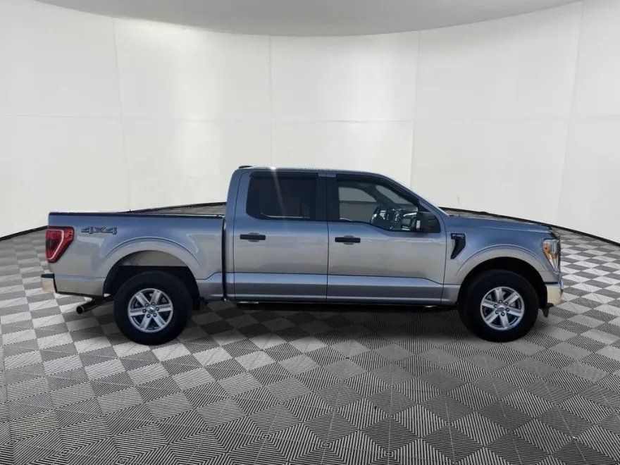 2014 Ford F-550 XL photo 1