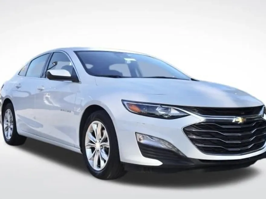 2023 Chevrolet Malibu 1LT photo 1