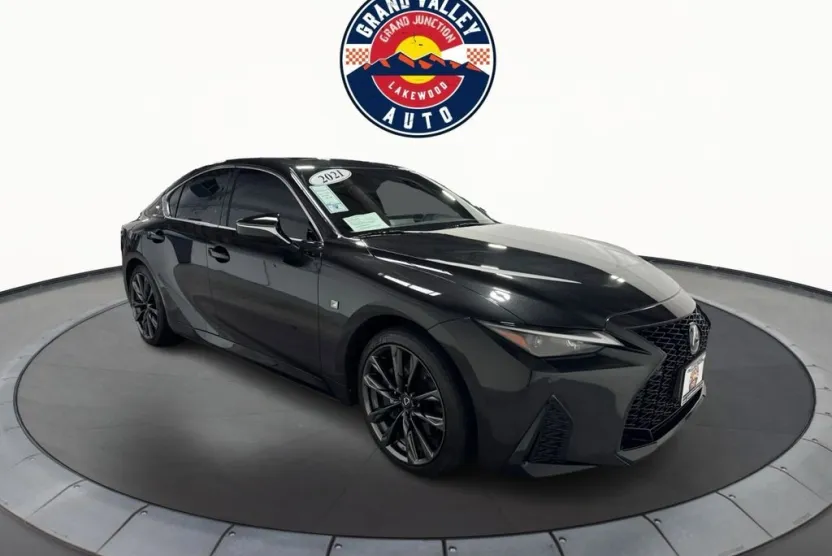 2021 Lexus IS 350 F SPORT photo 1