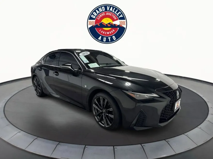 2021 Lexus IS 350 F SPORT photo 1