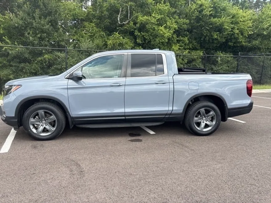 2023 Honda Ridgeline RTL photo 1