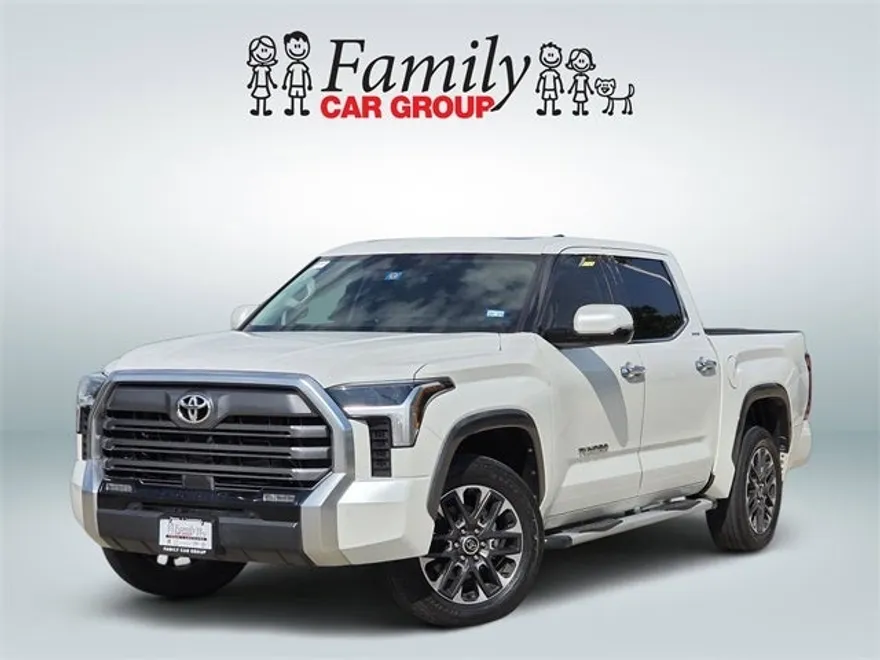2022 Toyota Tundra Limited photo 1