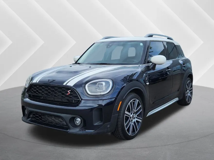 2023 Mini Countryman S ALL4 photo 1