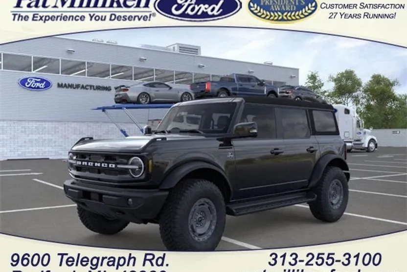 2025 Ford Bronco Outer Banks photo 1
