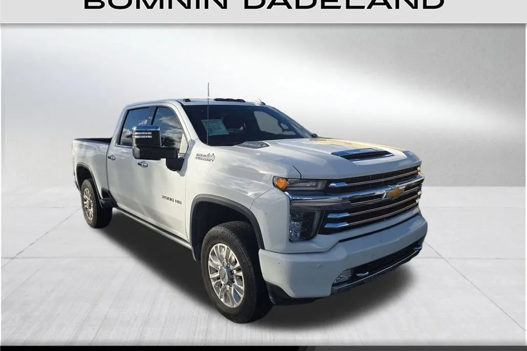 2022 Chevrolet Silverado 2500HD High Country photo 1