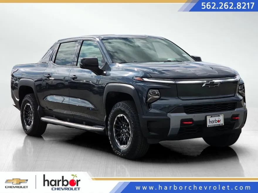 2026 Chevrolet Silverado EV Trail Boss photo 1