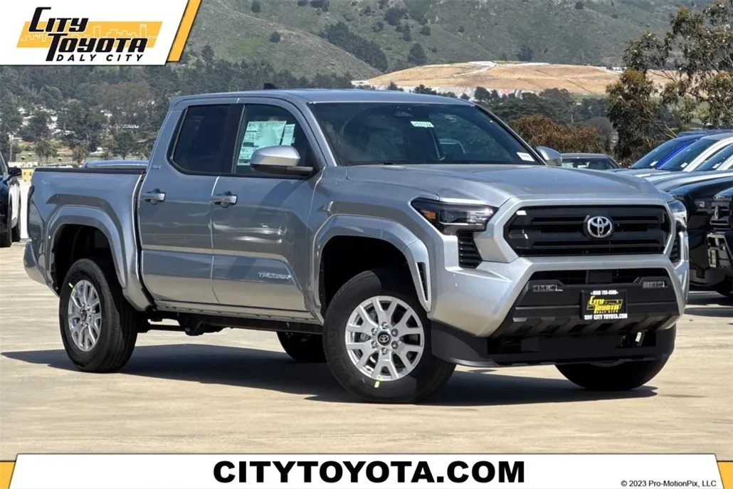 2025 Toyota Tacoma SR5 Double Cab photo 1