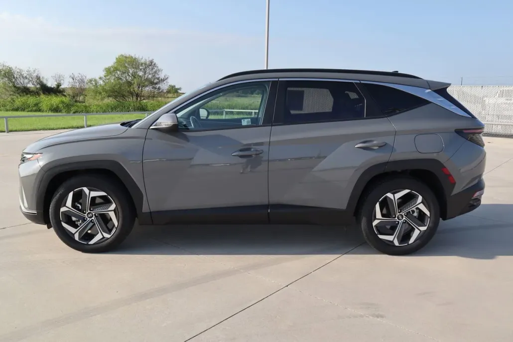 2024 Hyundai Tucson SEL Convenience photo 1