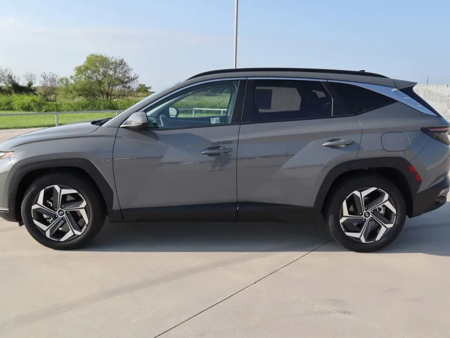 2024 Hyundai Tucson SEL Convenience photo 1