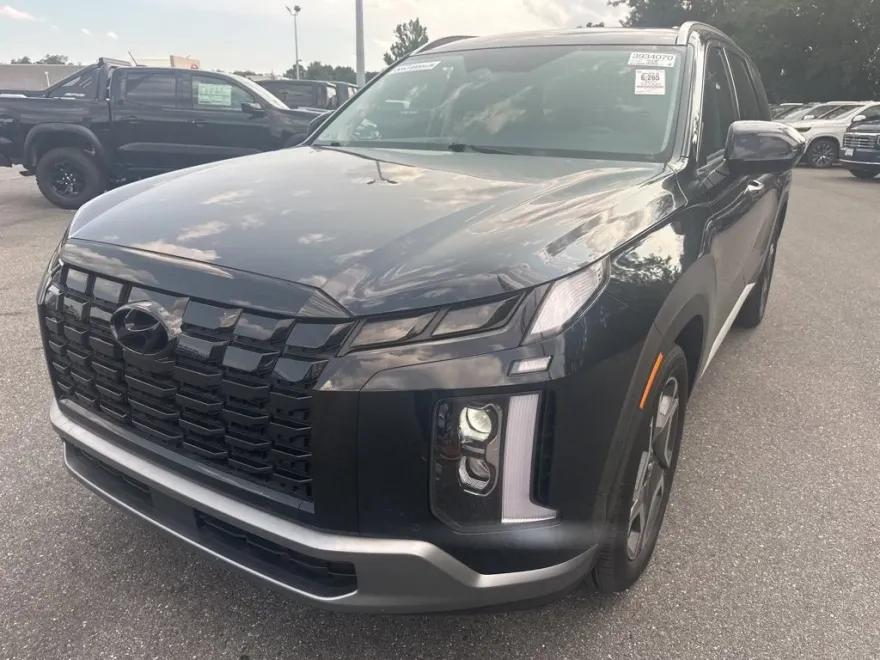2025 Hyundai Palisade SEL photo 1