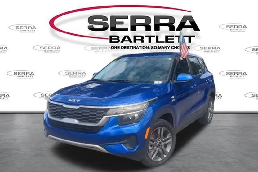 2023 Kia Seltos LX photo 1