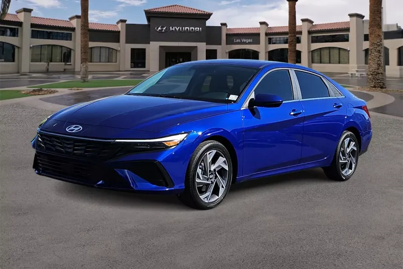 2025 Hyundai Elantra SEL Convenience photo 1