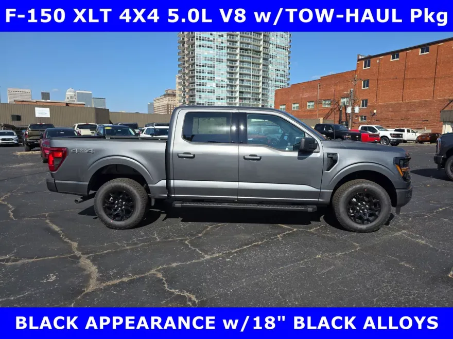 2025 Ford F-150 XLT photo 1