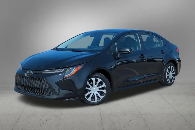 2020 Toyota Corolla LE photo 1