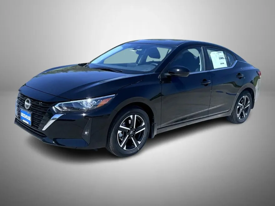2025 Nissan Sentra SV photo 1