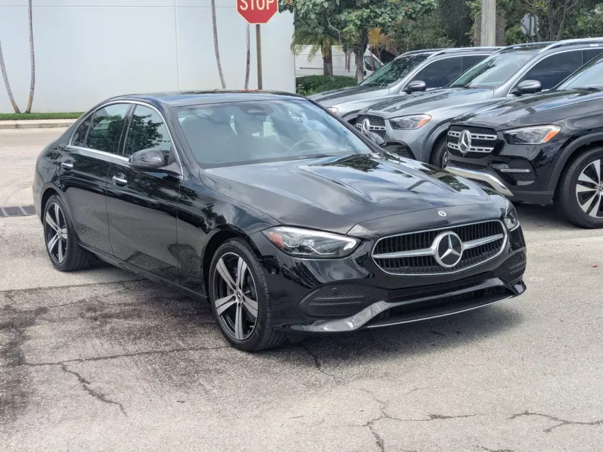 2025 Mercedes Benz C 300 Sedan photo 1