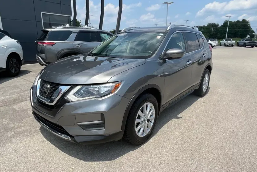 2020 Nissan Rogue S photo 1