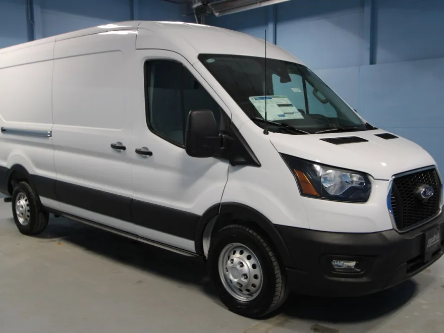 2025 Ford Transit photo 1
