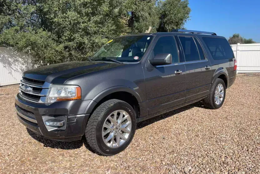 2017 Ford Expedition EL Limited photo 1