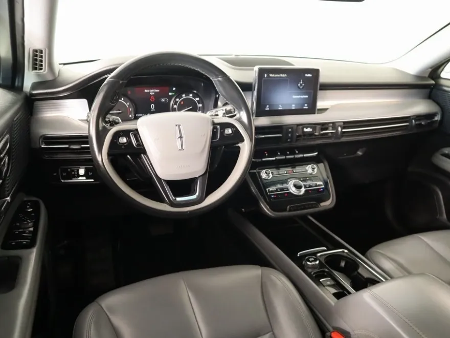 2021 Lincoln Corsair Standard photo 1