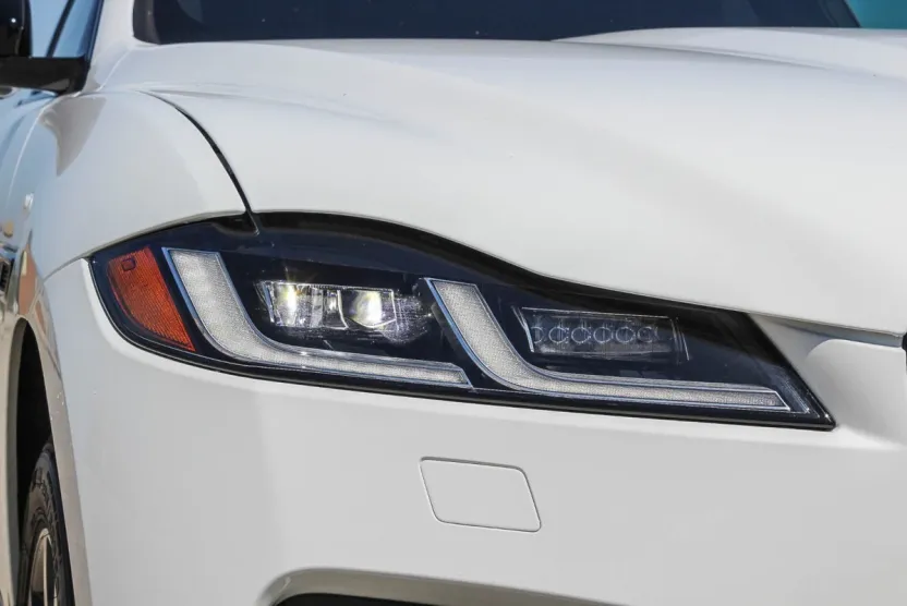 2025 Jaguar F-PACE P250 R-Dynamic S photo 1