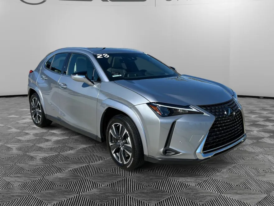 2023 Lexus UX 250h Premium photo 1
