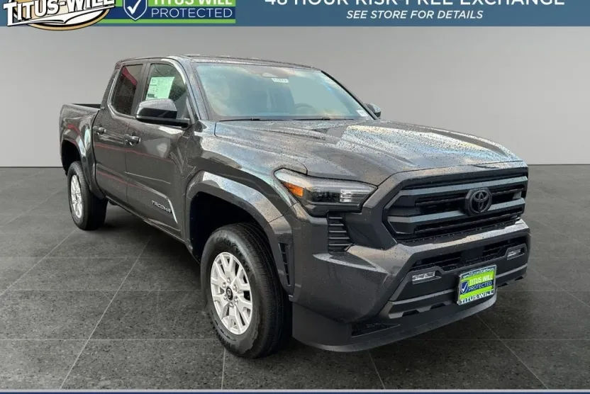 2025 Toyota Tacoma SR5 photo 1