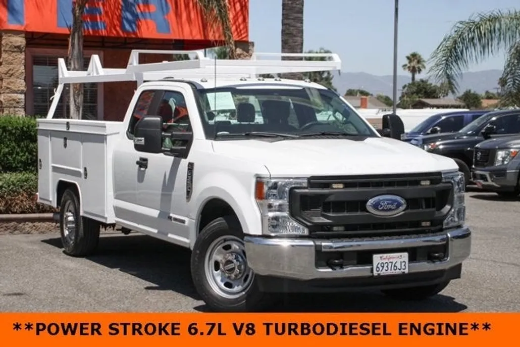 2022 Ford F-350 photo 1