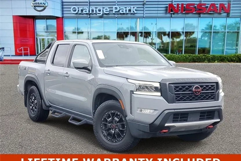 2022 Nissan Frontier PRO-X photo 1