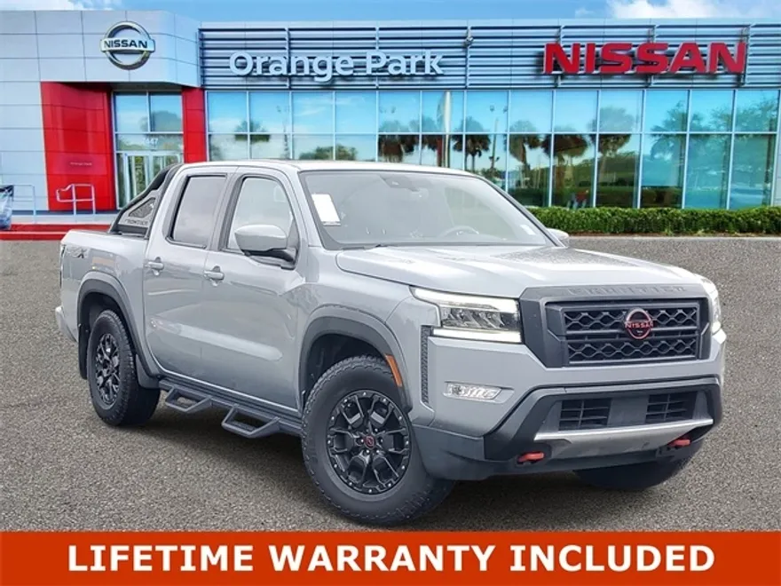 2022 Nissan Frontier PRO-X photo 1