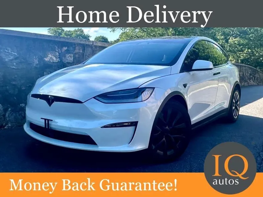 2022 Tesla Model X photo 1